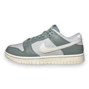 Nike Dunk Low Retro Premium Sneakers Shoes Mica Green/Sail DV7212-300 Size 7.5